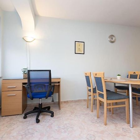 Sunny & Convenient On Dondoukov Blvd, 1 Bdr Zaimov Apartment София Екстериор снимка