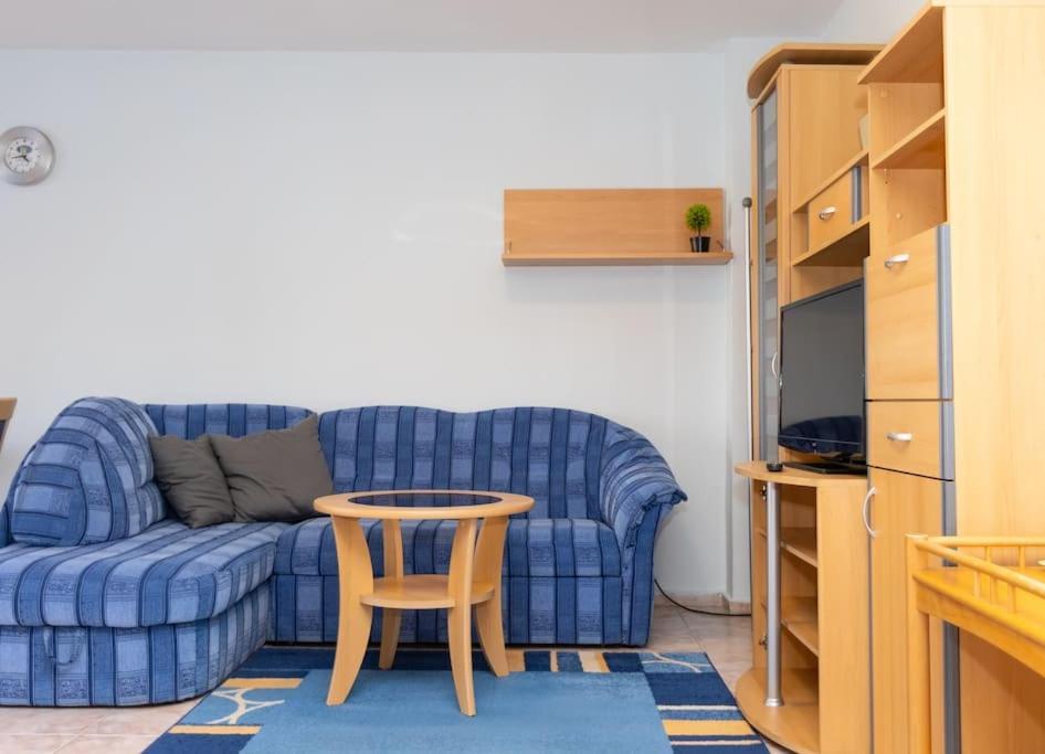Sunny & Convenient On Dondoukov Blvd, 1 Bdr Zaimov Apartment София Екстериор снимка
